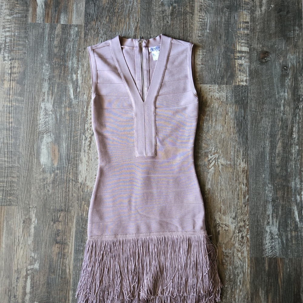 20s Era Flapper Dress Lavender Sleeveless Prom Size 4 Deep V-neck Bodycon Midi